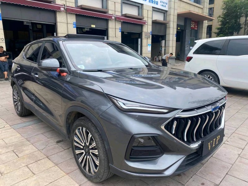 成都21年长安汽车欧尚2