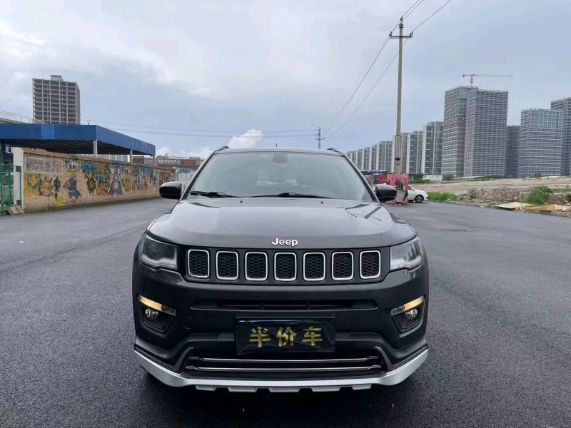 济南17年Jeep指南者1