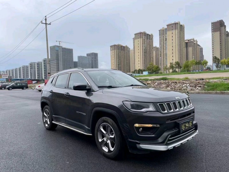 济南17年Jeep指南者2