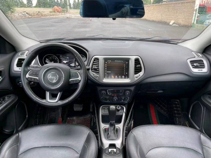 济南17年Jeep指南者5