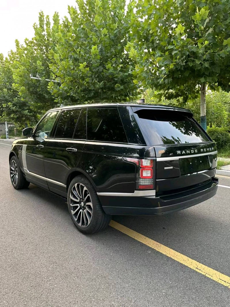 徐州17年路虎揽胜行政8