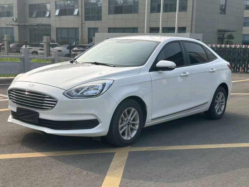 徐州19年福特福克斯5