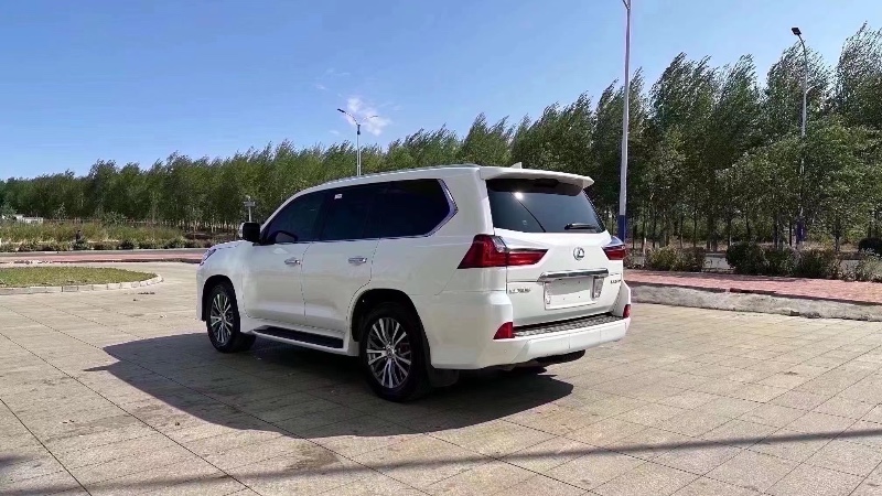 哈爾濱16年雷克薩斯LX7