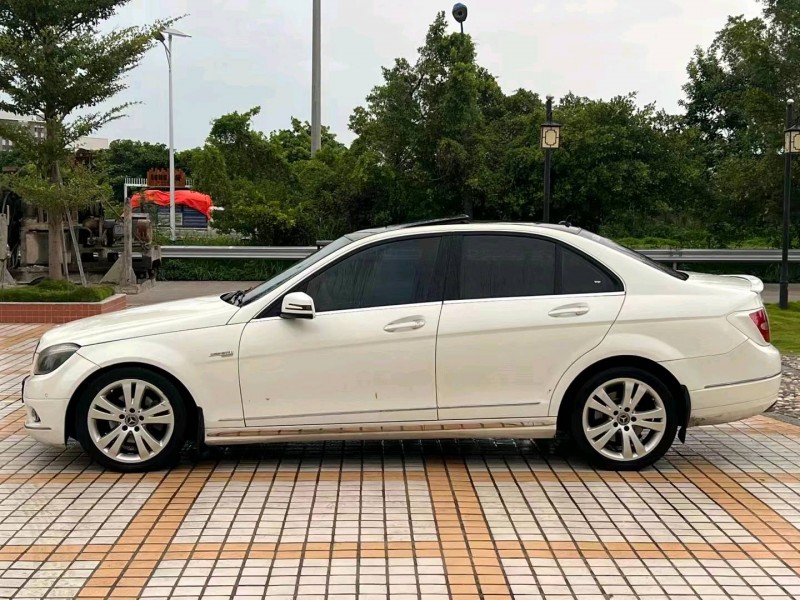珠海10年奔驰C3