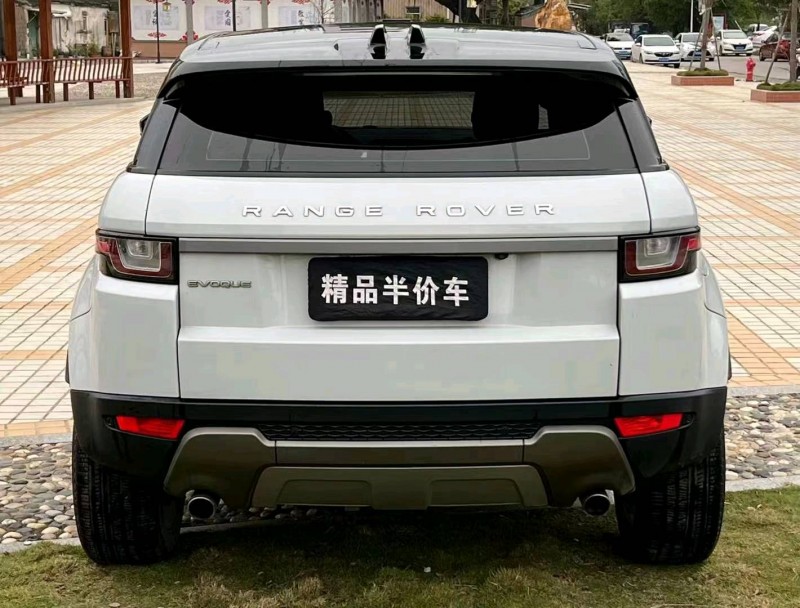 深圳18年路虎极光9