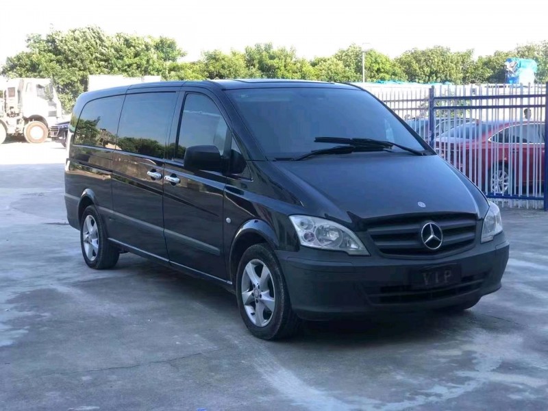 珠海14年奔驰威霆2