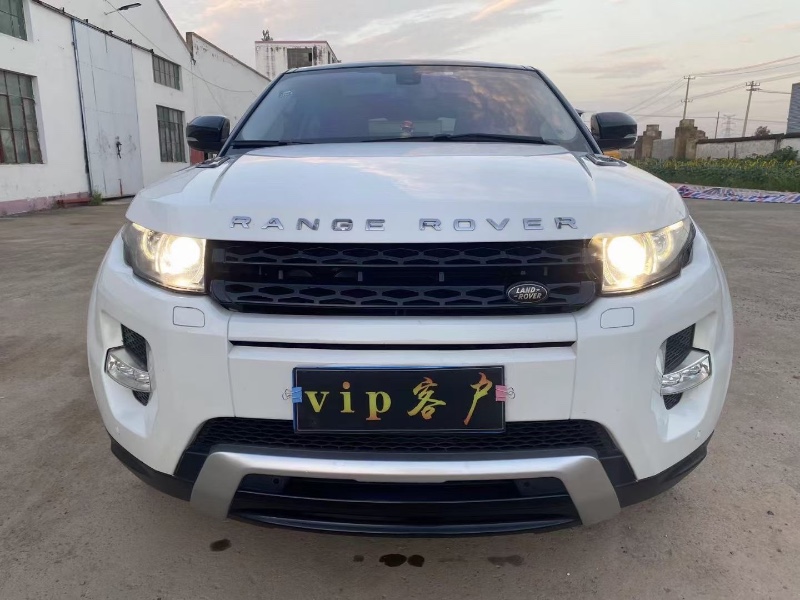 徐州13年路虎揽胜极光(进口)1