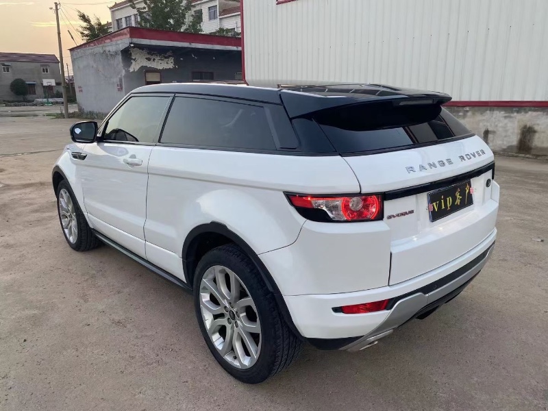 徐州13年路虎揽胜极光(进口)5