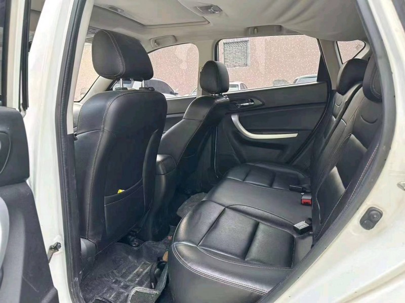 深圳15年长安汽车CS354