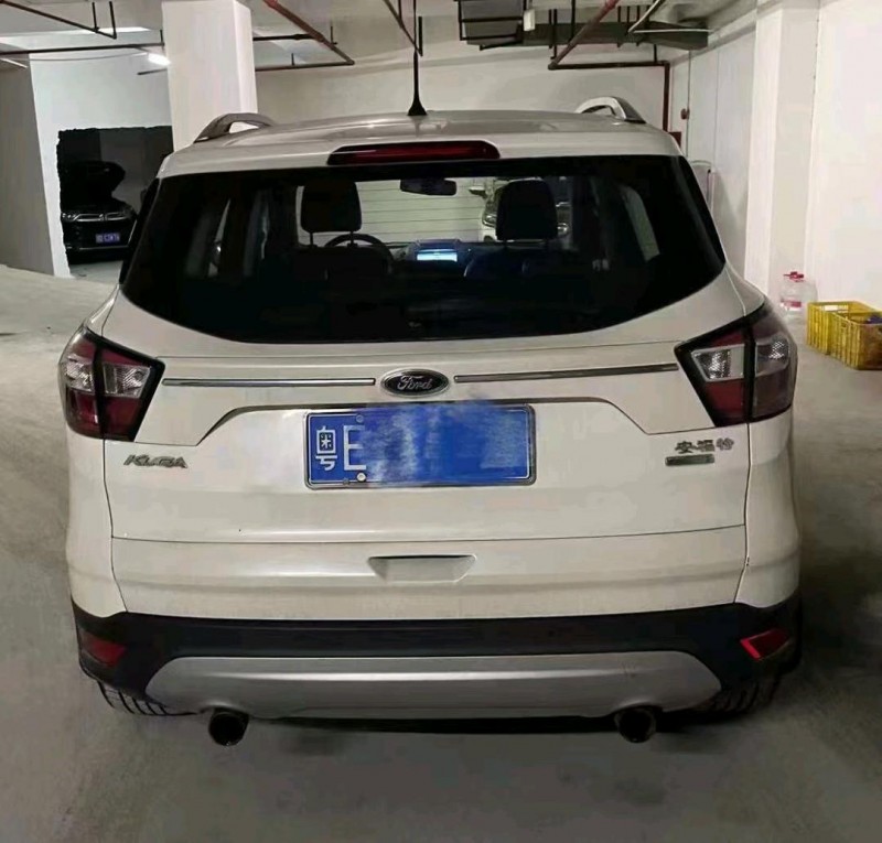 珠海17年福特翼虎2