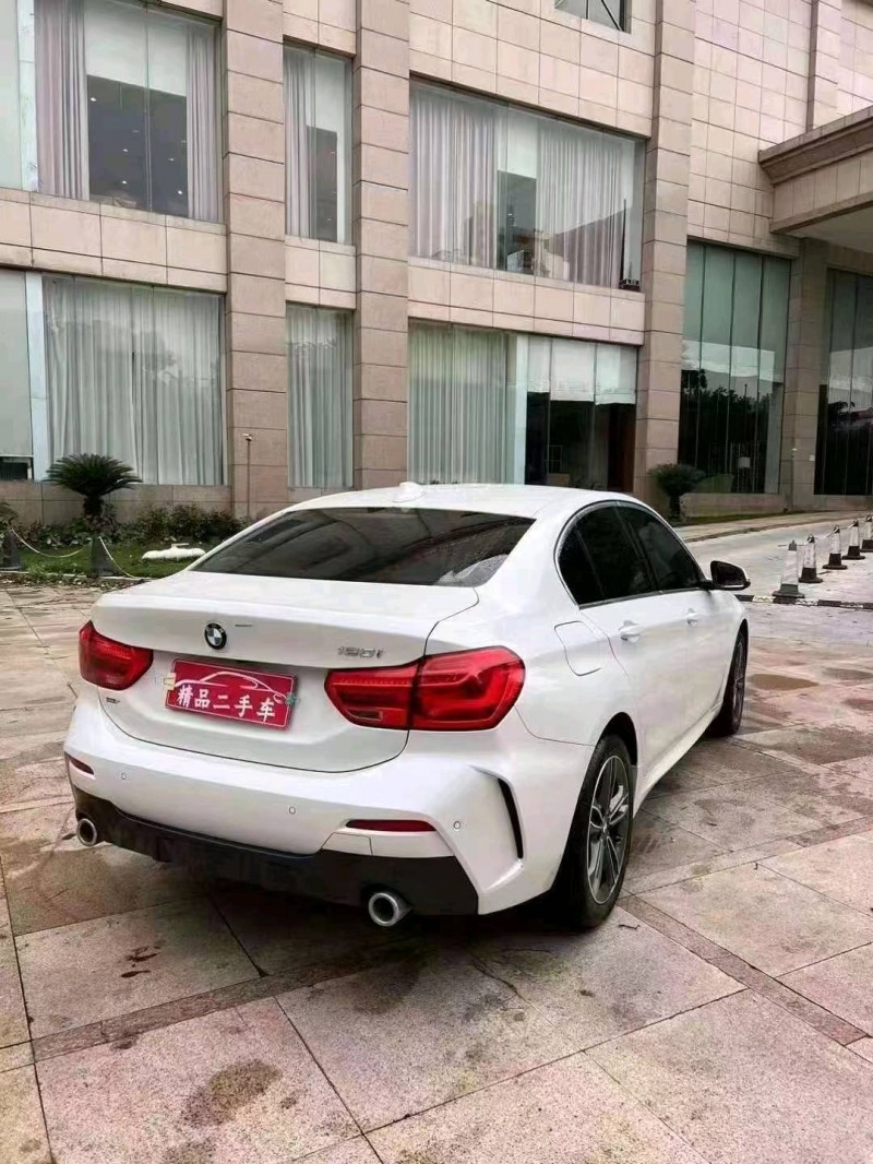 珠海21年宝马1系5