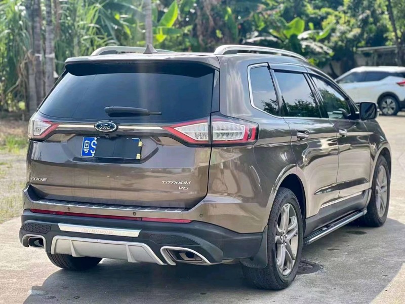 珠海17年福特锐界9