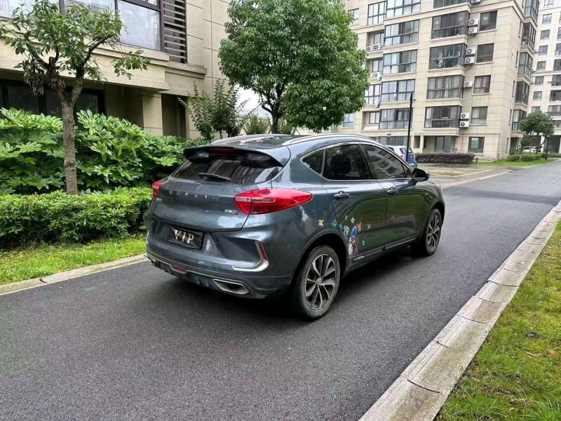 臺州19年吉利帝豪5
