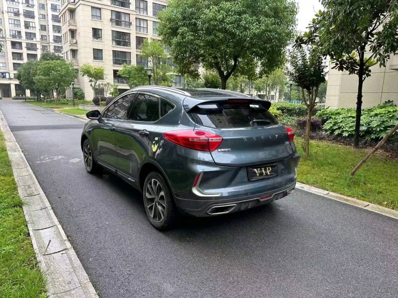 臺州19年吉利帝豪6