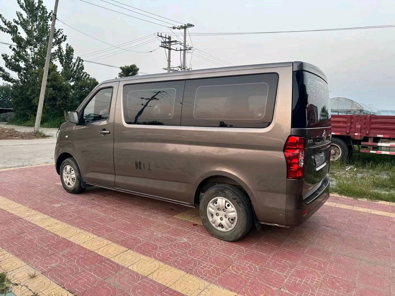 徐州21年長安汽車睿行8