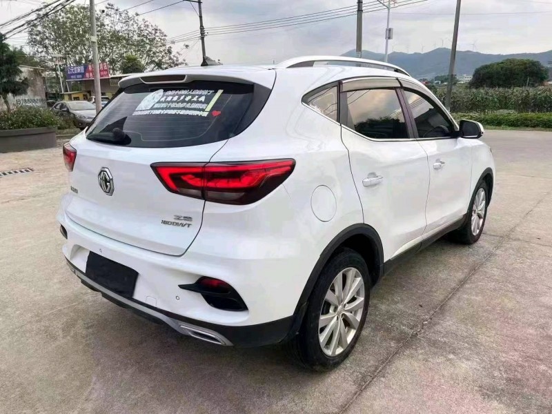 汕头20年名爵ZS6
