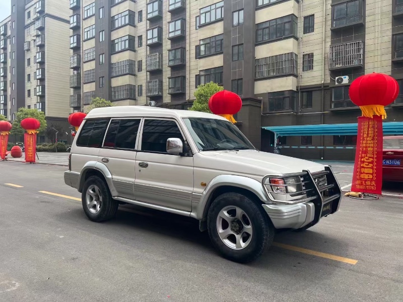徐州12年獵豹汽車黑金剛4