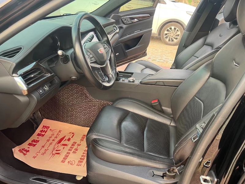 徐州20年凯迪拉克CT68
