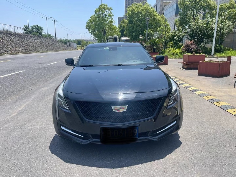 阜陽18年凱迪拉克CT61