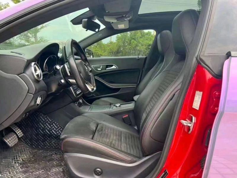 深圳16年奔驰CLA7