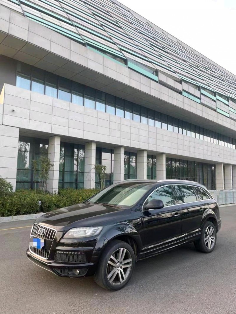 东营10年奥迪Q72