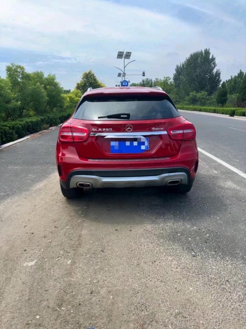 枣庄15年奔驰GLA5