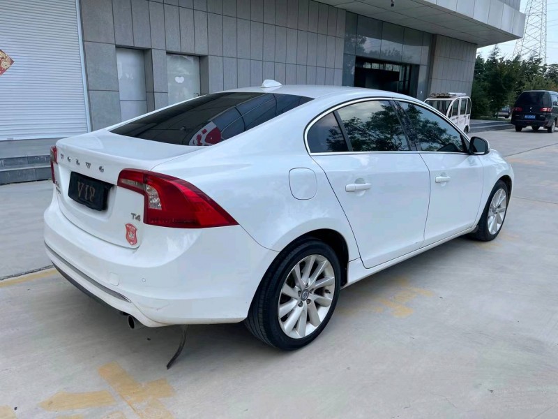 枣庄18年沃尔沃S60L8