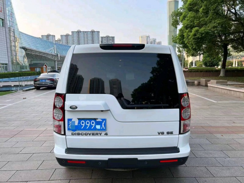 嘉兴12年路虎发现5