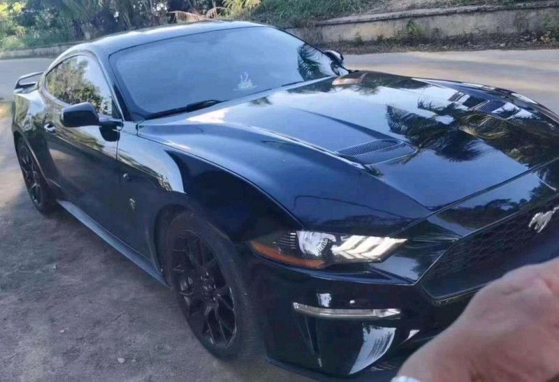 珠海18年福特野马9