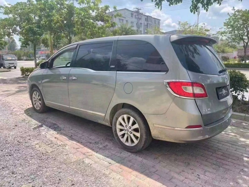 珠海11年别克GL88