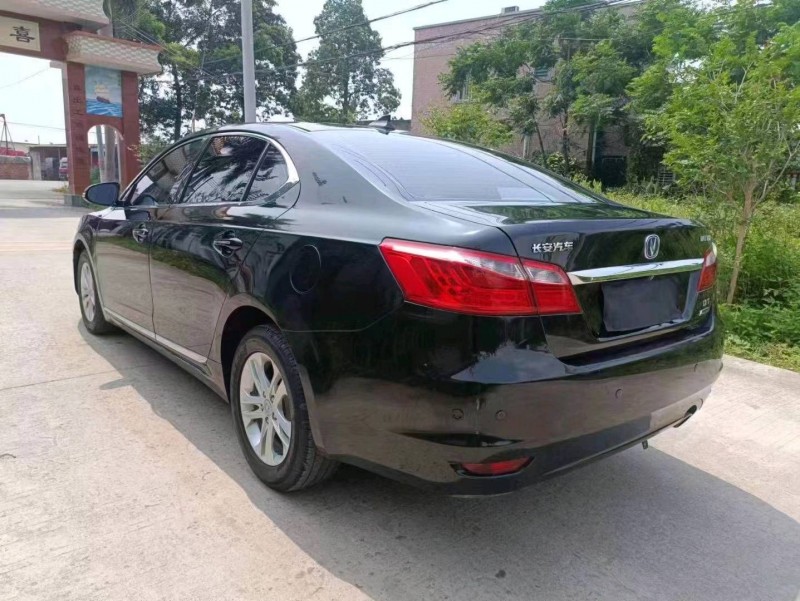 汕頭20年長安汽車睿騁9