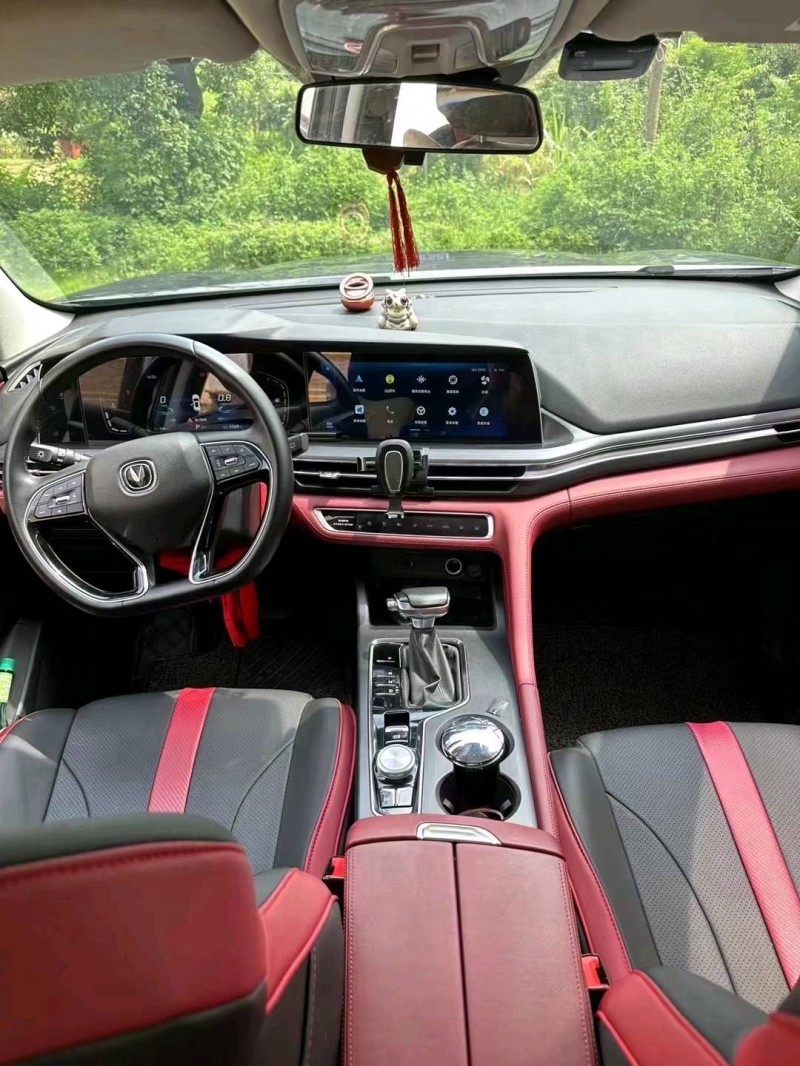 珠海19年長安汽車CS757