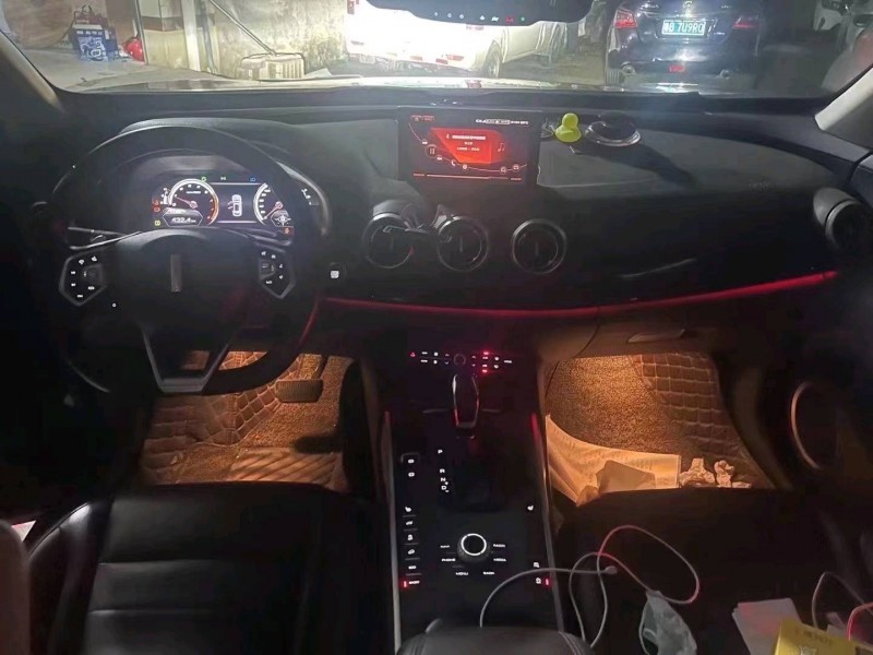 珠海18年長城汽車WEY VV74