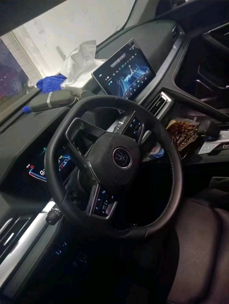 珠海20年比亚迪宋5