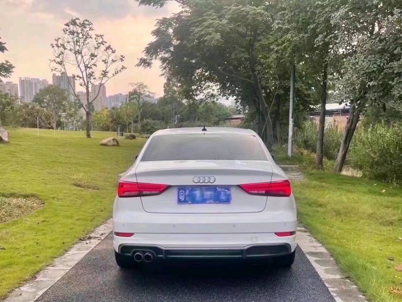 珠海19年奥迪A37