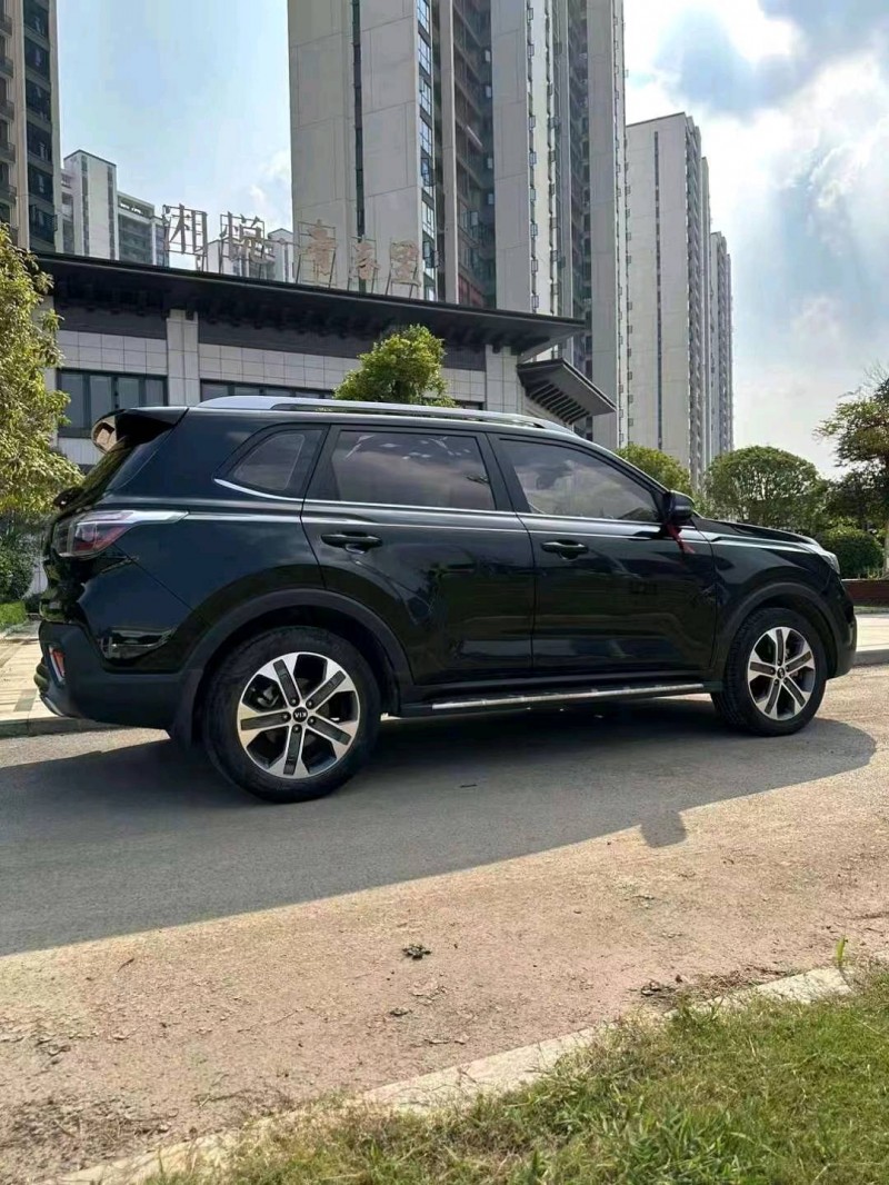 衡阳19年起亚智跑6
