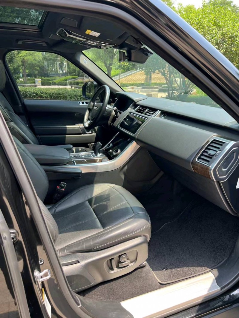 邢台18年路虎揽胜运动7