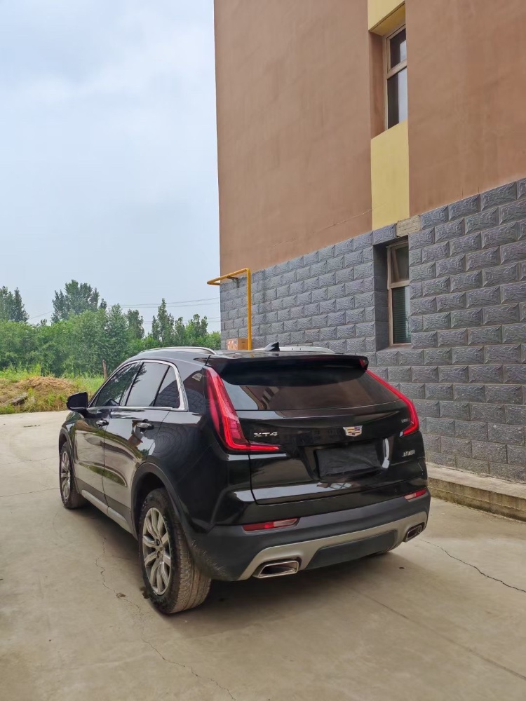 保定21年凯迪拉克XT46