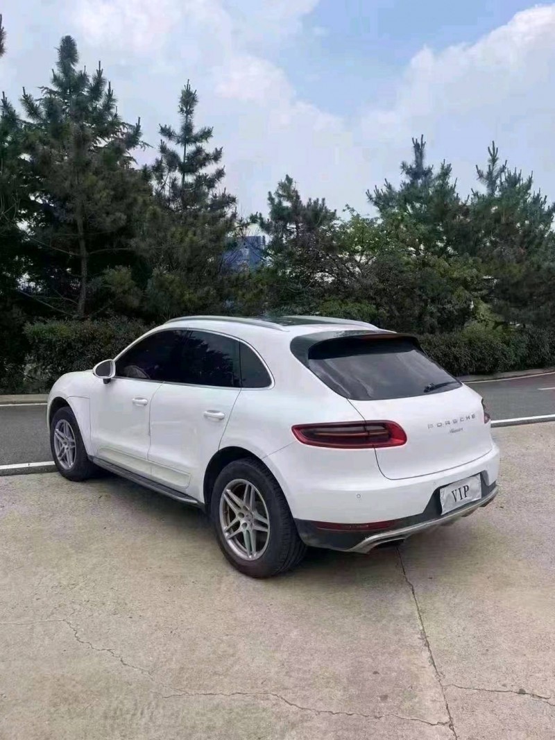 枣庄16年保时捷Macan4