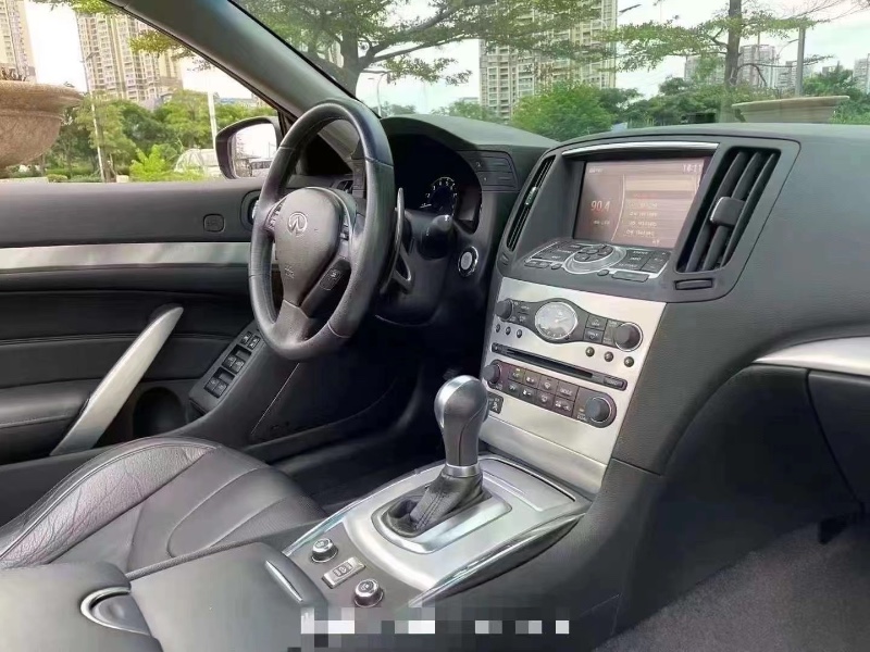 青岛16年英菲尼迪Q605