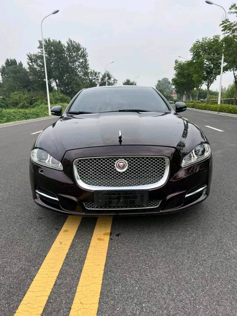 青岛14年捷豹XJ1