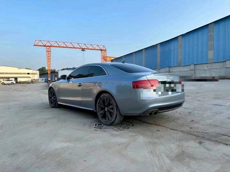 郑州13年奥迪A57