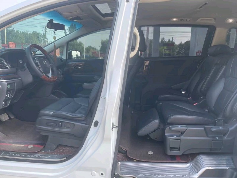 保定16年本田奥德赛4