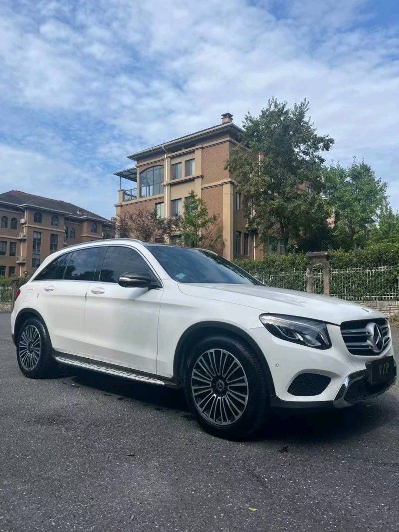 嘉兴18年奔驰GLC2