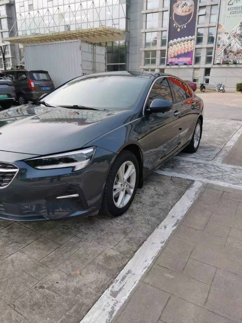 常州21年别克君威3