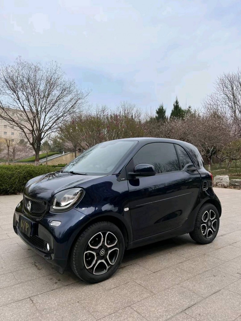 邢台17年奔驰smart2