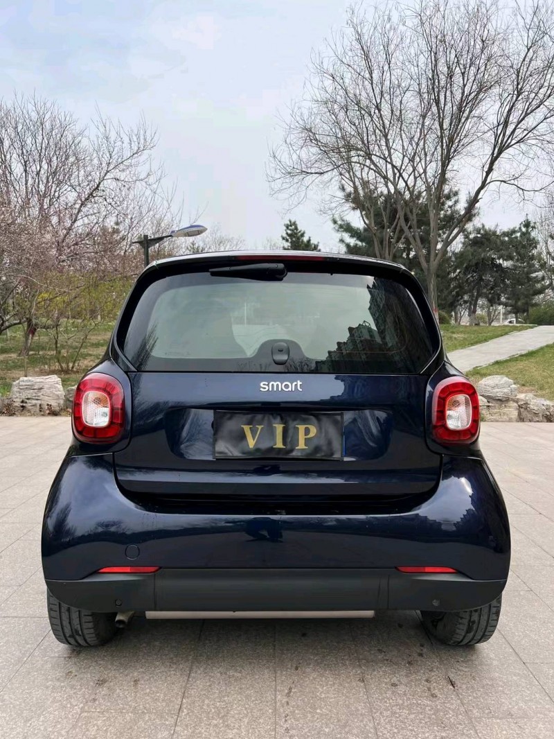 邢台17年奔驰smart9