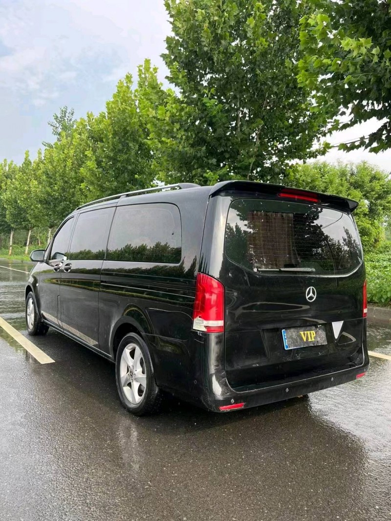 徐州20年奔驰威霆8