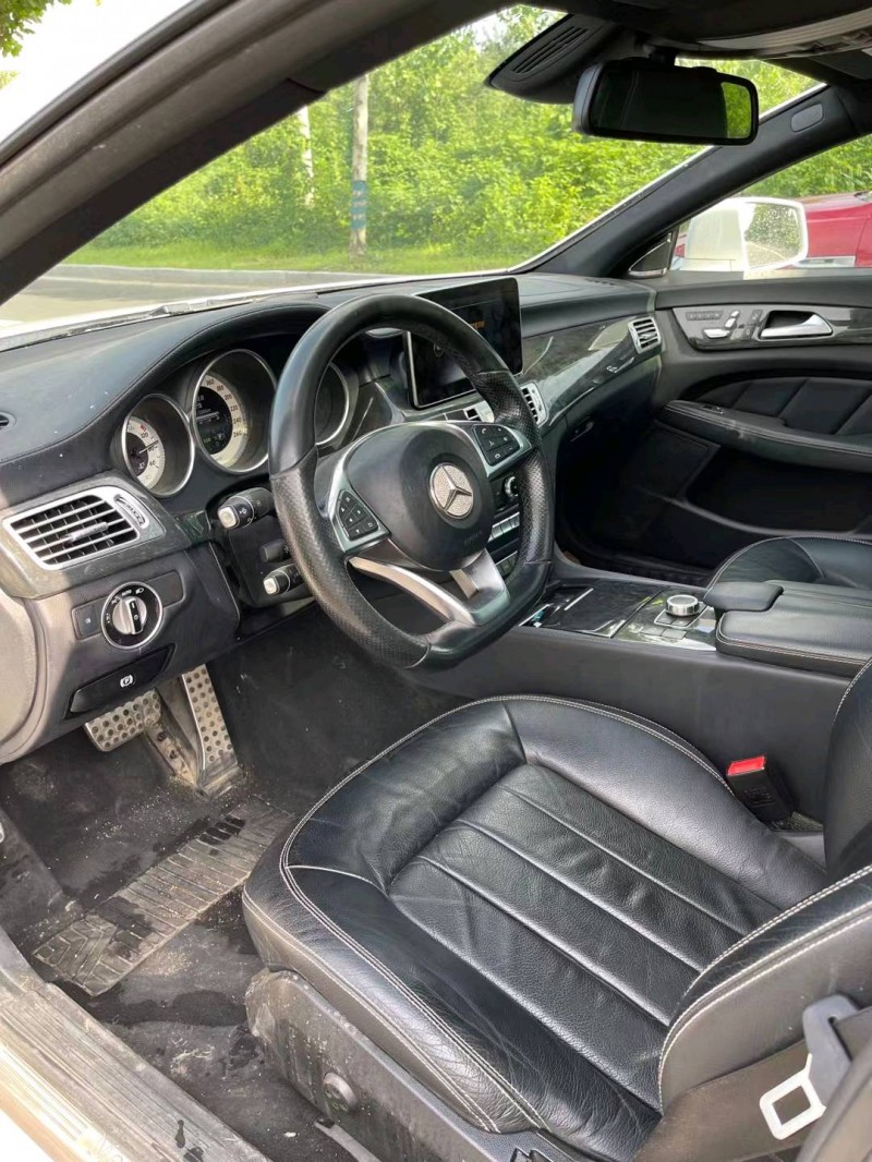 徐州17年奔驰CLS6