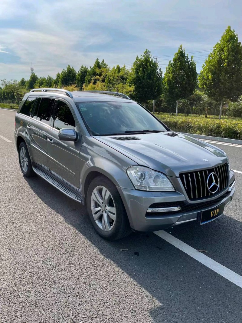 徐州11年奔驰GL3